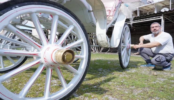 Faytonculuk zanaatı usta yetişmemesi nedeniyle yok oluyor