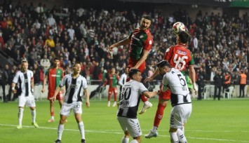 İzmir derbisinde üç puan Karşıyaka'nın: 3-1