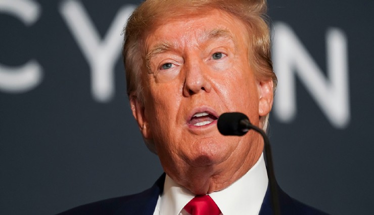 Trump'tan Hürmüz Boğazı uyarısı: İran'ı yirmi kat daha sert vururuz