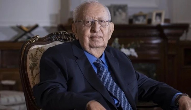 Eski TBMM Başkanı Hüsamettin Cindoruk yaşamını yitirdi