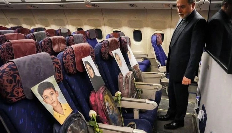 İran uçağında Minab saldırısı mesajı