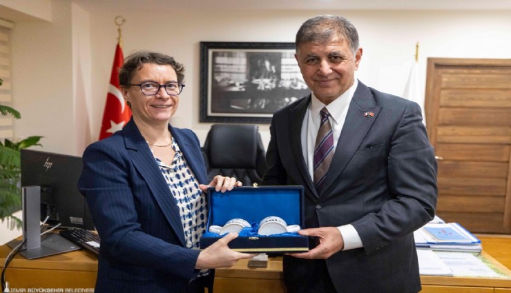 İzmir ve Fransa arasında kültürel ve finansal iş birliği görüşmesi