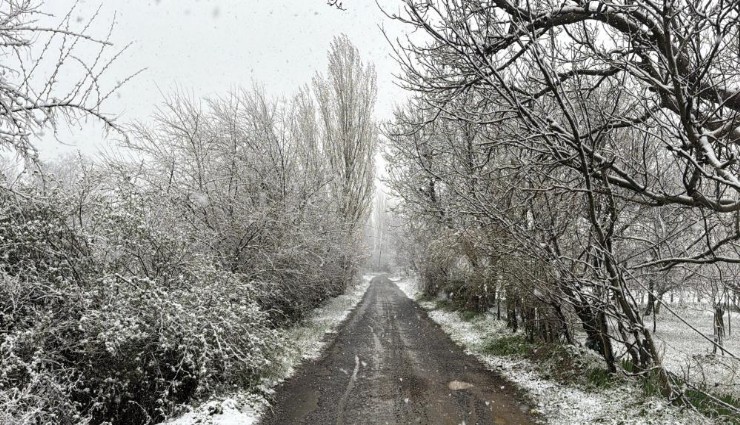 Nisanda kar sürprizi