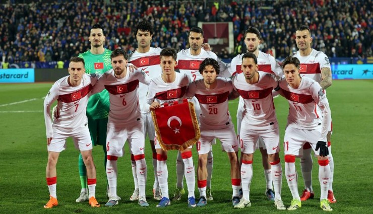 Türkiye 24 yıl sonra Dünya Kupası'nda: A Milliler, Kosova'yı göz açtırmadı: 0-1