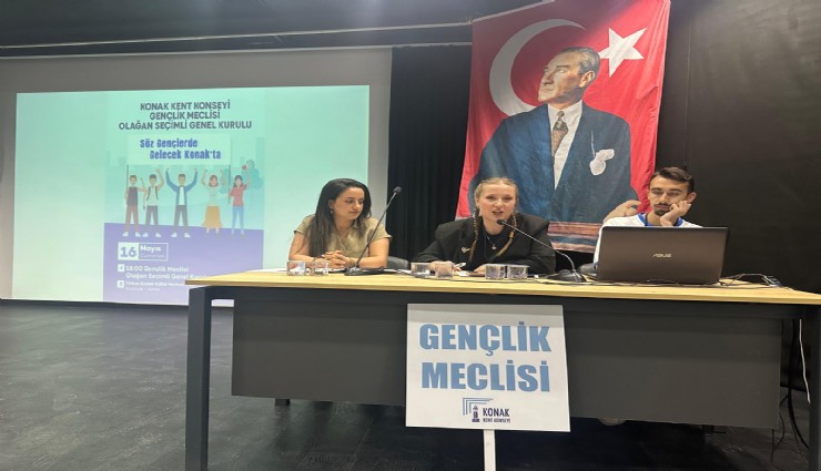 Konak’ta gençler sandığa gitti: Gençlik Meclisi’nin yeni başkanı Simge Kartal oldu