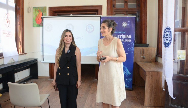 Ege Üniversitesi'nde odyoloji ve yapay zeka etkisi ele alındı