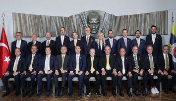 Fenerbahçe'de yönetim kurulu görev dağılımı yapıldı