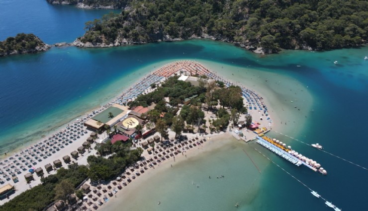 Ölüdeniz Bayram tatilinde 18 bin 870 ziyaretçi ağırladı
