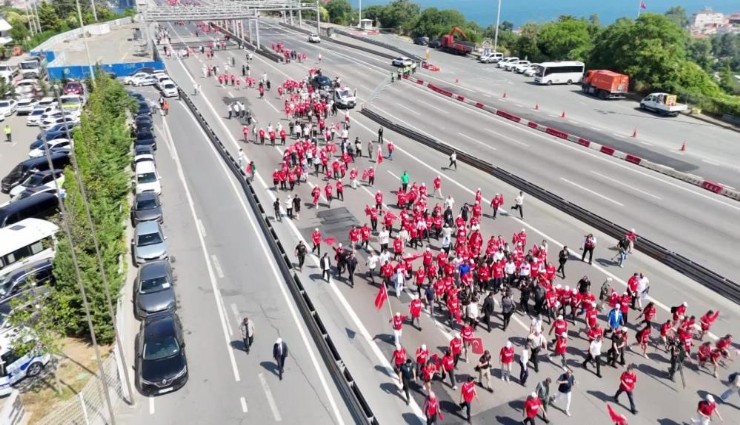 15 Temmuz Demokrasi ve Milli Birlik Günü yürüyüşü havadan görüntülendi