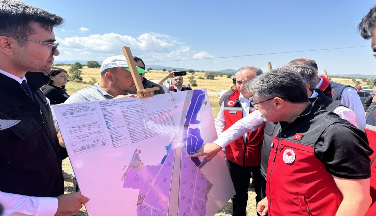 Bakan Yumaklı'dan Uşak'ta 12 milyarlık tarım yatırımı müjdesi
