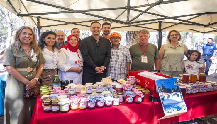 Bornova’da Reçel Festivali öncesi hazırlık