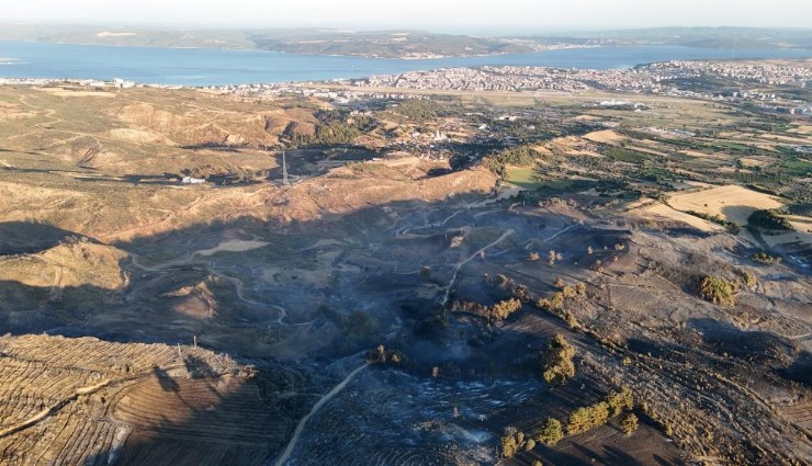 Çanakkale’de yangının izleri havadan görüntülendi
