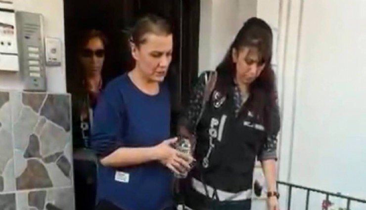 İzmit Belediye Başkanı Fatma Kaplan Hürriyet görevinden uzaklaştırıldı