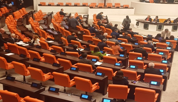 TBMM'de oturma düzeni değişti