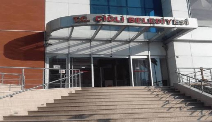 Başkan Yıldız'ın makam aracına saldırı sonrası Çiğli Belediyesi'nden açıklama