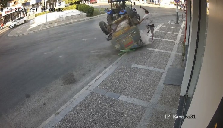 Buca'da faciadan dönüldü: Fırlayan tanker yayayı eziyordu