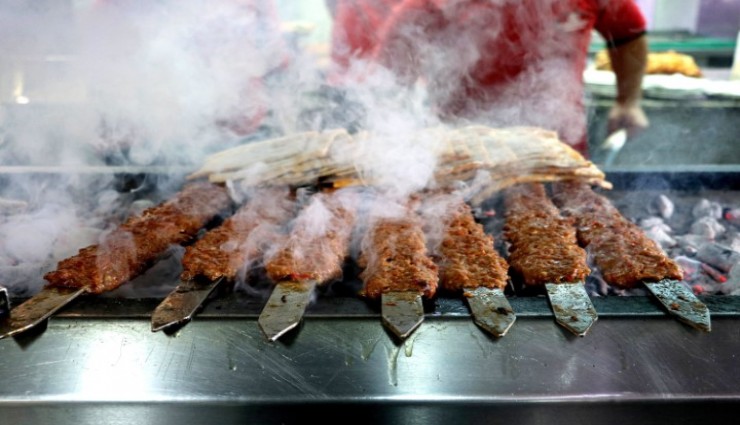 Diplomasinin yapamadığını kebap yaptı: Ermenistan Meclis Başkanı'nın sözleri gündem oldu