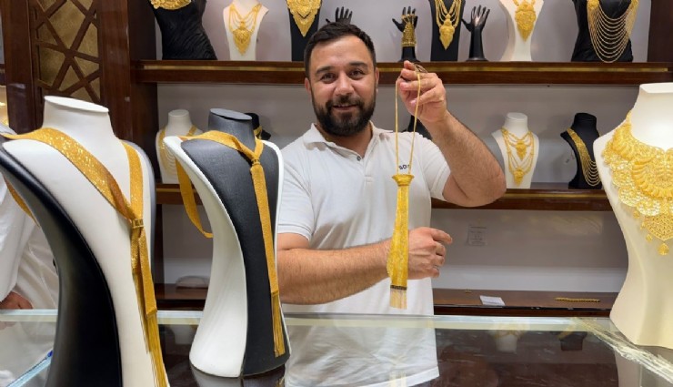 Düğünlerde yeni trend: 1,5 milyon TL'lik altın kravat