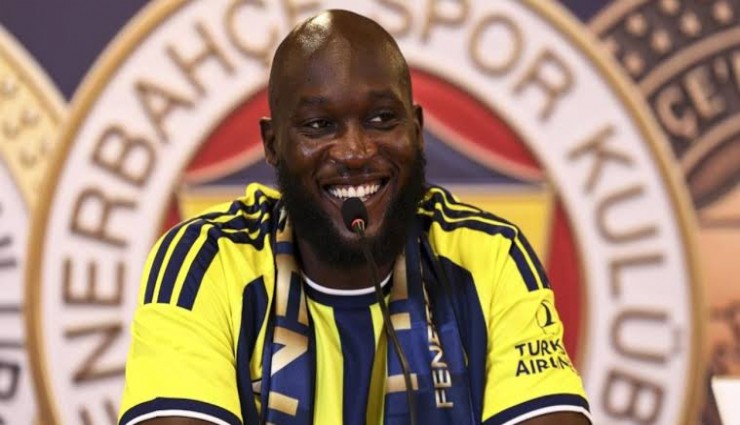 Fenerbahçe, Romelu Lukaku'yu UEFA listesine ekledi