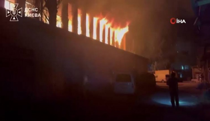 Kiev’e Rusya saldırısı: 12 kişi hayatını kaybetti, yaklaşık 40 yaralı