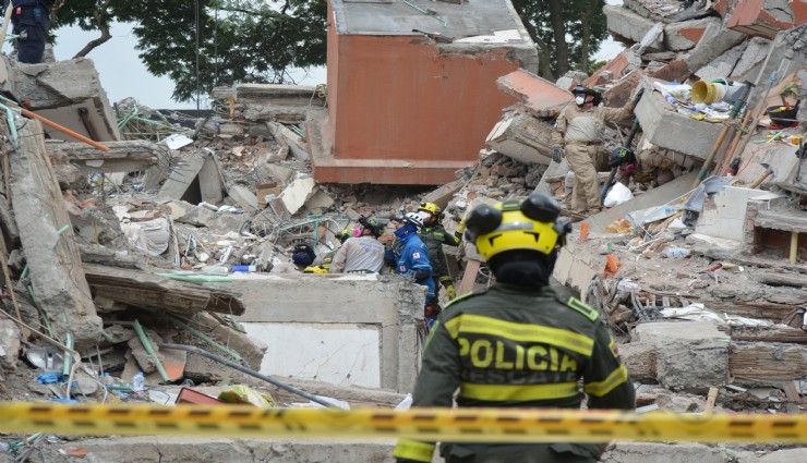 Kolombiya'da deprem felaketinde can kaybı 321'e yükseldi