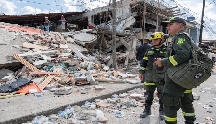 Kolombiya’da meydana gelen 7.4 büyüklüğünde depremde 132 can kaybı