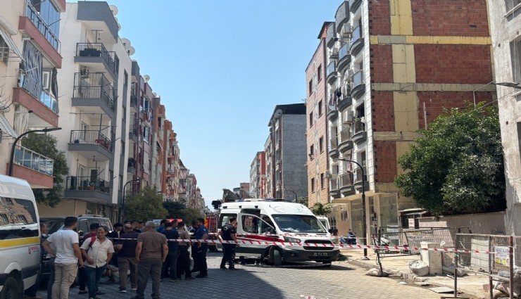 Manisa'da 5 katlı binanın çatısından düşen adam ağır yaralandı