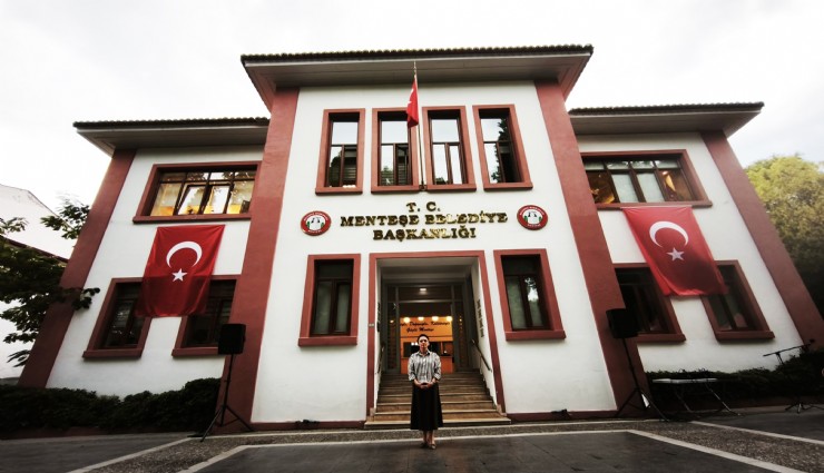 Menteşe'de 100 yıllık belediye binası için vakıf kararı
