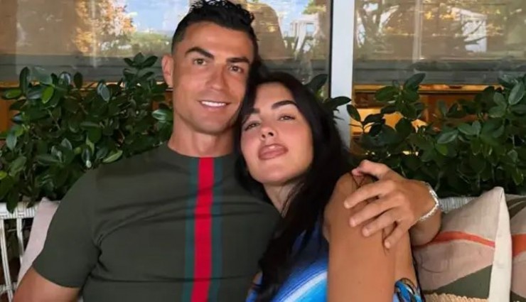 Ronaldo ile Georgina evlendi! 10 yıllık aşk resmi imzayla taçlandı