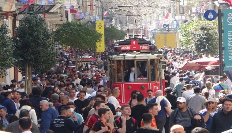 Türkiye'nin nüfusu 86 milyon 320 bini geçti