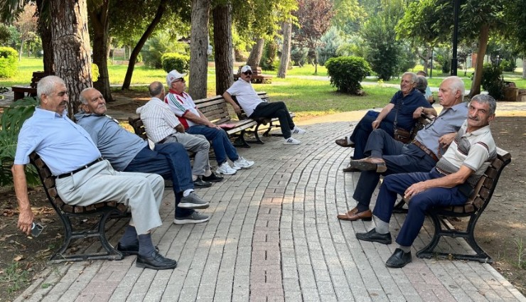 Adana’da sıcak hava bunaltıyor: Güneşle ateşkes imzalamak istiyoruz