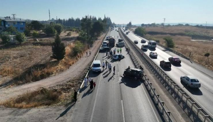 Bursa'da mazot faciası: Yaklaşık 10 araç birbirine girdi