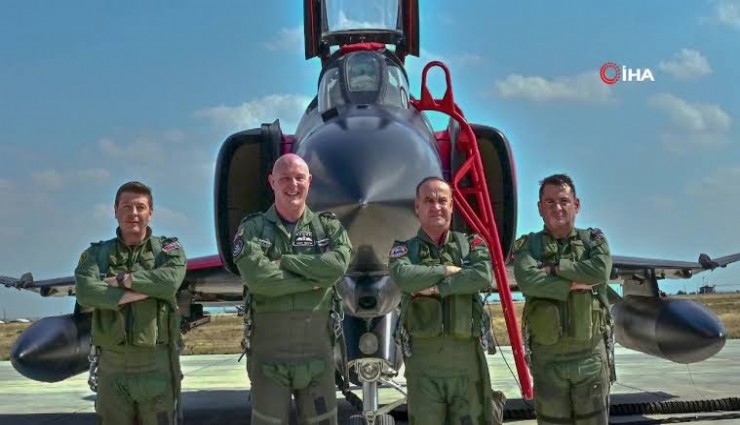 Hava Kuvvetleri Komutanı Dalkıran ve İngiliz mevkidaşından F-4 ile uçuş