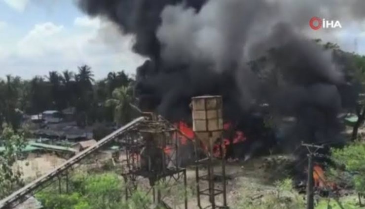 Myanmar ordusundan Arakan'a hava saldırısı: 50 ölü