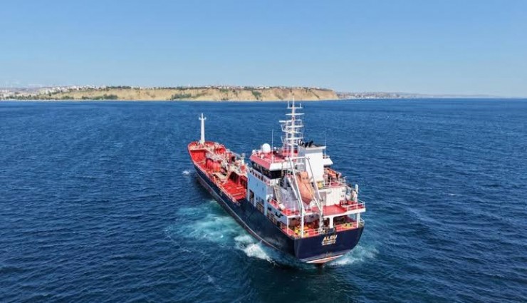 Silivri açıklarındaki gemi kazasında telsiz konuşmaları ortaya çıktı: İskeleye kır